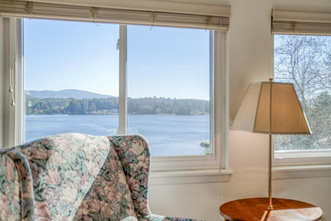 Regatta Park Lake House Lincoln Exterior foto