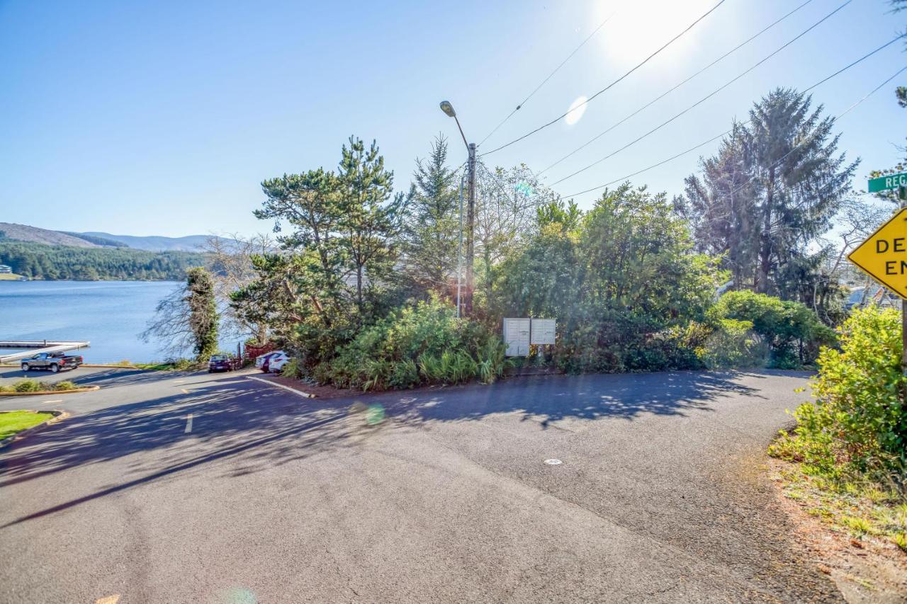 Regatta Park Lake House Lincoln Exterior foto
